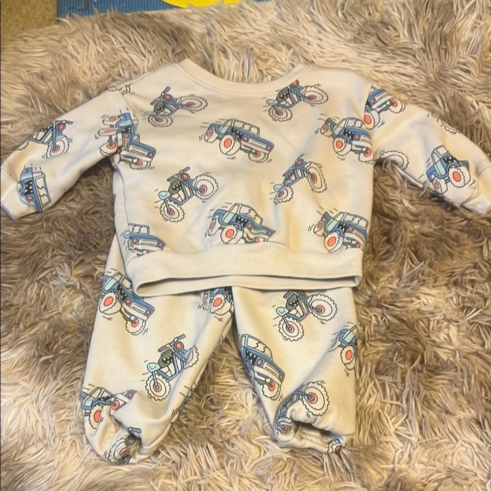Garanimals Cream and Blue Kids Matching Set